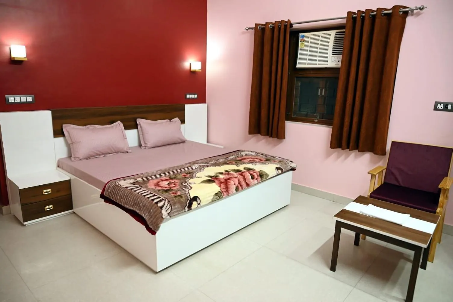 Elephant House - Studio Rooms Varanasi 0*,