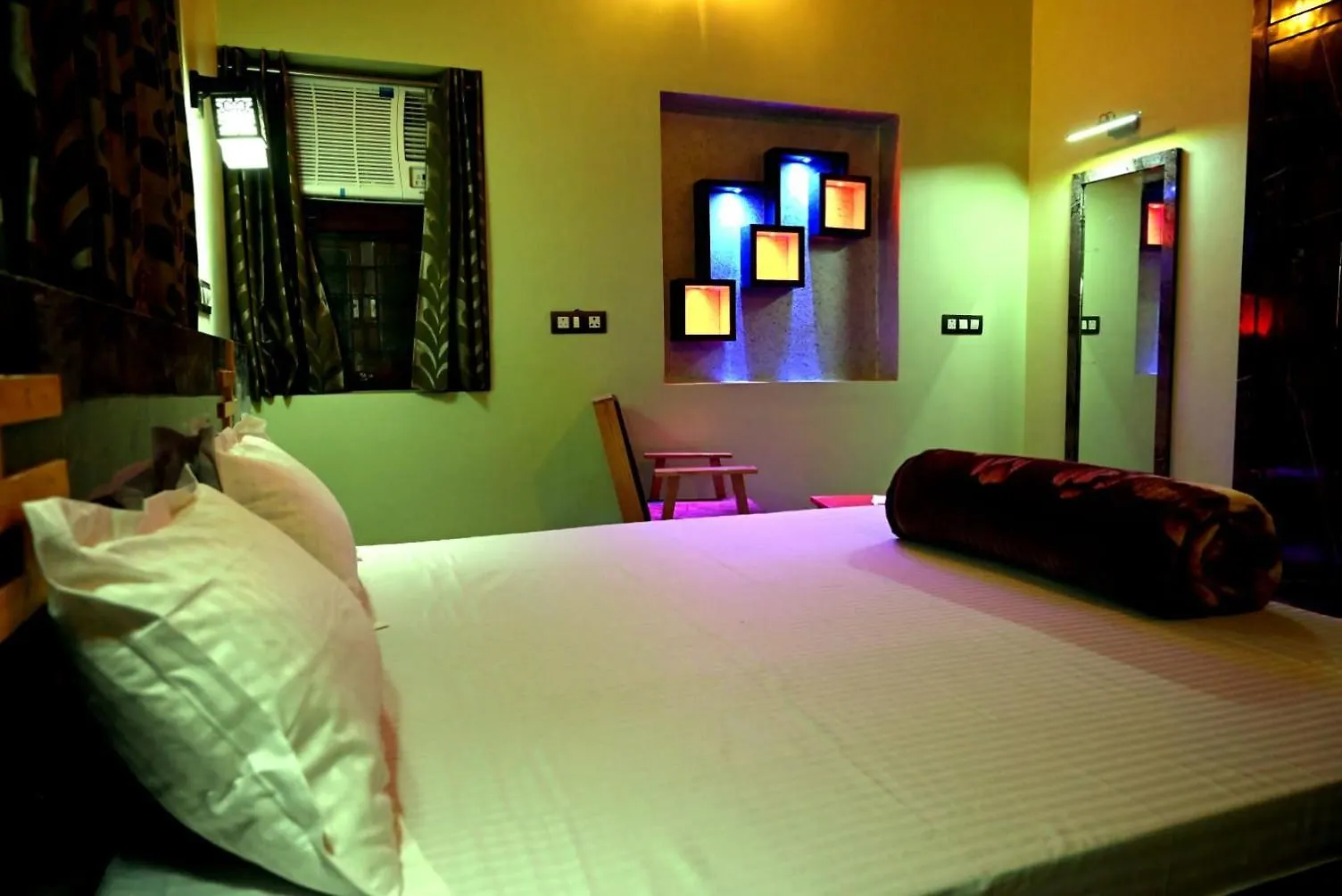 Pensión Elephant House - Studio Rooms Varanasi